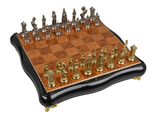 Шахматы Карл IV ()
