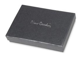 Визитница Pierre Cardin. Корпус - иск.кожа. Размер 9,5 х 6,6 х 1,4 см. Цвет - черный