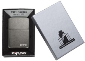 Зажигалка ZIPPO 1941 Replica ™ с покрытием Black Matte, латунь/сталь, чёрная, матовая, 36x12x56 мм