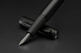 Ручка перьевая Parker "Ingenuity Black BT" перо: F, цвет чернил: blue/black, в подарочной упаковке.