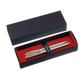 Набор Pierre Cardin PEN&PEN: ручка шариковая + роллер. Цвет - серебристо-бежевый. Упаковка Е.
