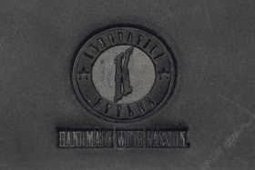 Бумажник KLONDIKE Yukon, натуральная кожа в черном цвете, 13 х 2,5 х 10 см