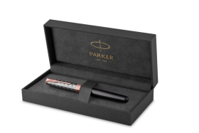 Перьевая ручка и чехол из кожи Parker Sonnet Premium  GREY GT, перо 18K, перо: F, цвет чернил black, в подарочной упаковке
