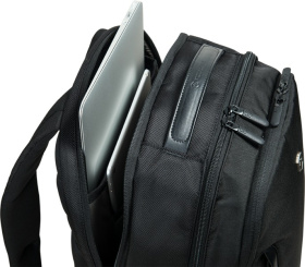 Рюкзак VICTORINOX Altmont Professional Essential Laptop 15'', чёрный, полиэфир, 30x23x43 см, 22 л